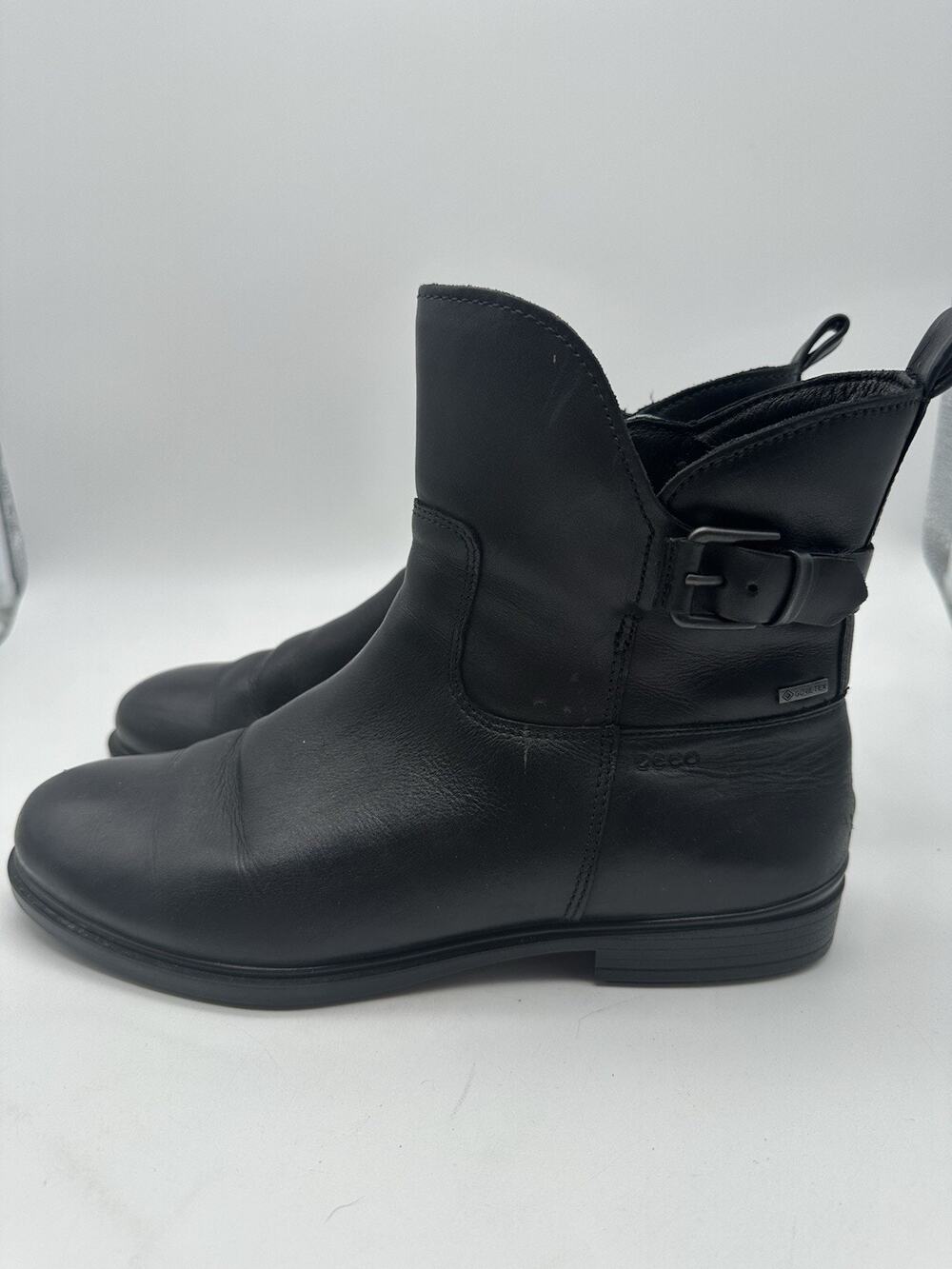 Ecco Touch 15 Womens Sz. 10/41 Black Leather Gore-Tex Waterproof Ankle Boots